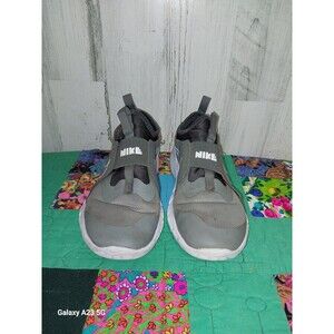 Nike Kids Flex Runner 2 DJ6038 003 Gray Running Shoes Sneakers Size 6.5Y